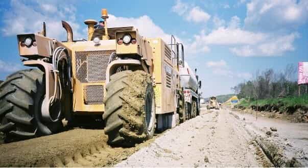 Construction of Full Depth Reclamation with Cement